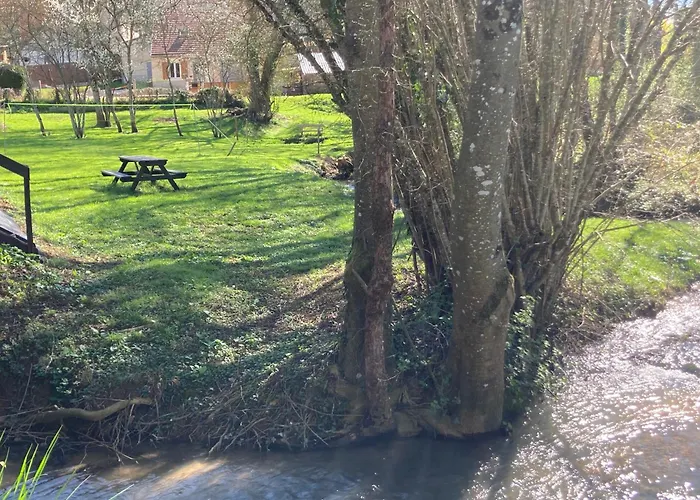 Guedelon Gite Moulin Gros Bois Linge Fourni